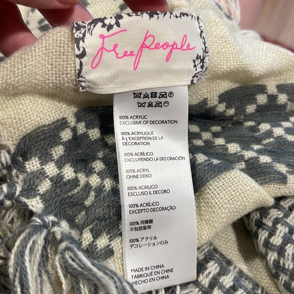 free people poncho, OS - Picture 4 of 4